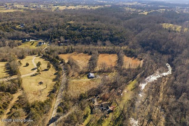 1961 Glensboro Rd, Lawrenceburg, KY 40342