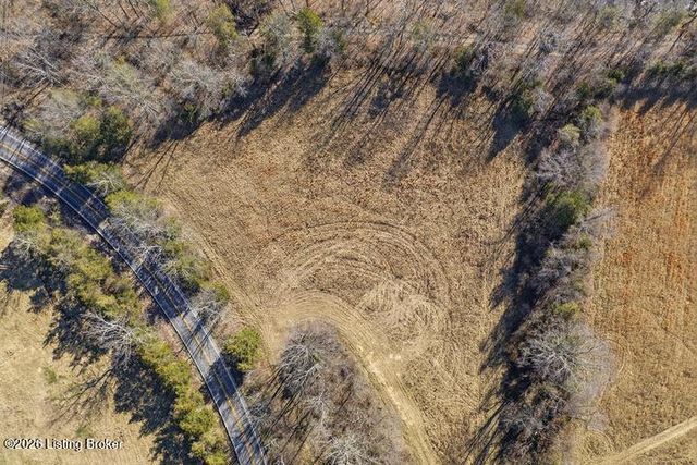 1961 Glensboro Rd, Lawrenceburg, KY 40342