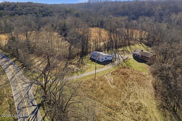 1961 Glensboro Rd, Lawrenceburg, KY 40342