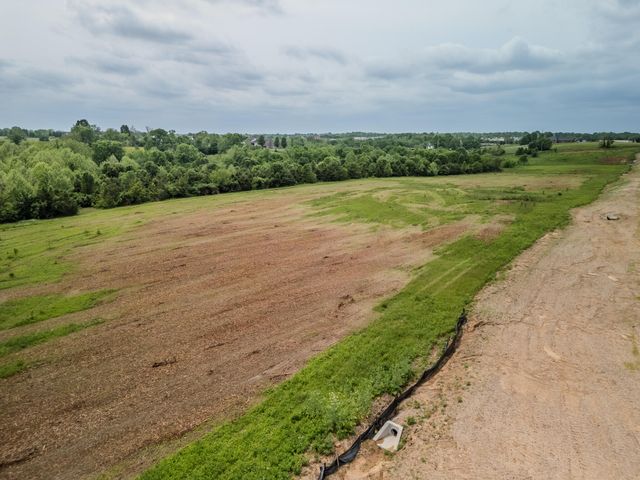 1 Frankfort Rd & 127 S, Lawrenceburg, KY 40342