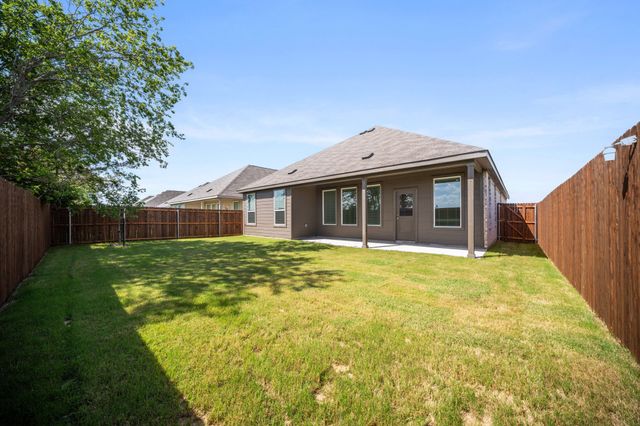 4736 Paynes Valley Drive, Ennis, TX 75119