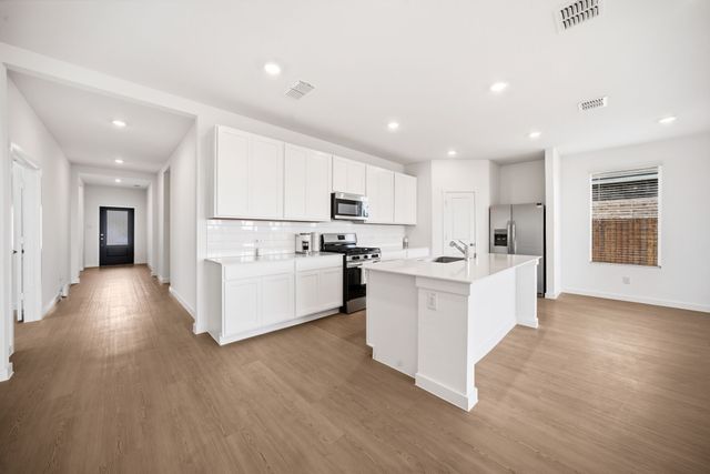 4736 Paynes Valley Drive, Ennis, TX 75119