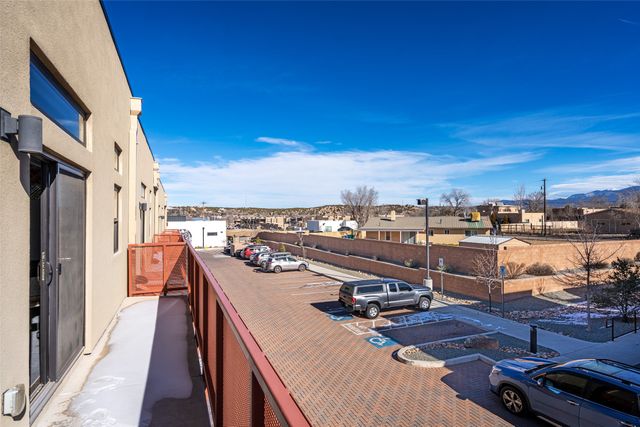 1109 Paseo Corazon 5, Santa Fe, NM 87507
