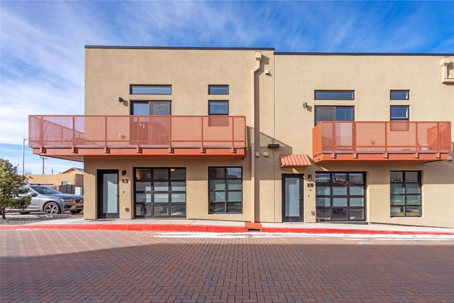 1109 Paseo Corazon 5, Santa Fe, NM 87507