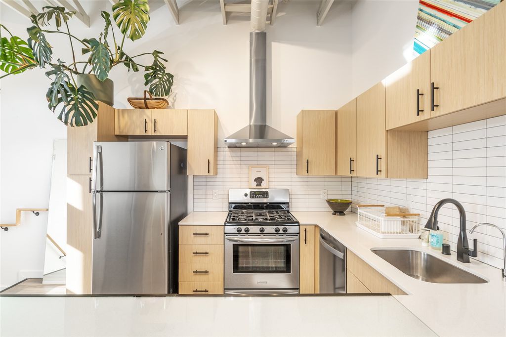 1109 Paseo Corazon 5, Santa Fe, NM 87507