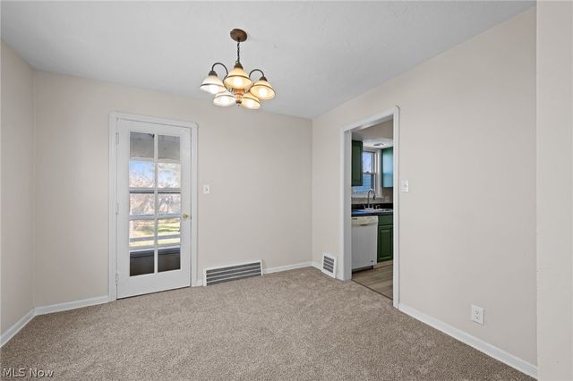 21391 Westport Avenue, Euclid, OH 44123