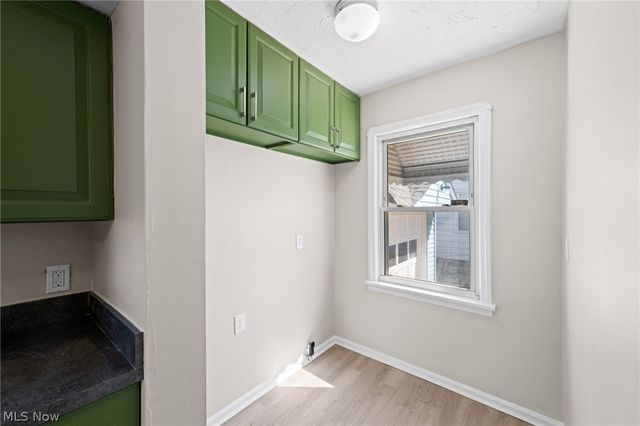 21391 Westport Avenue, Euclid, OH 44123