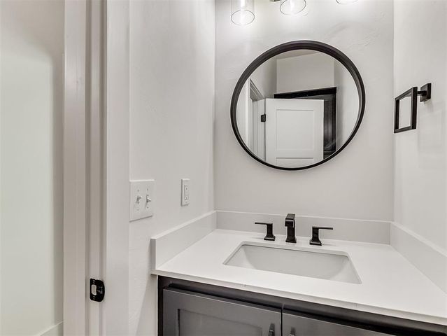 3608 Vintage Creek Drive, Norman, OK 73069