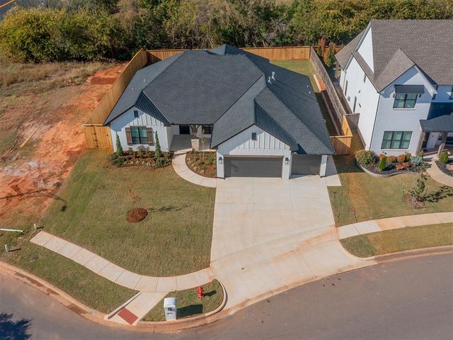 3608 Vintage Creek Drive, Norman, OK 73069