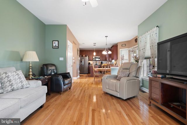 158 MAIN ST, Northampton, PA 18067