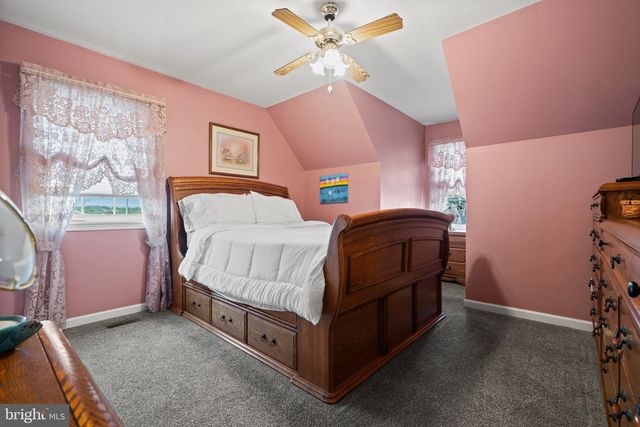 158 MAIN ST, Northampton, PA 18067