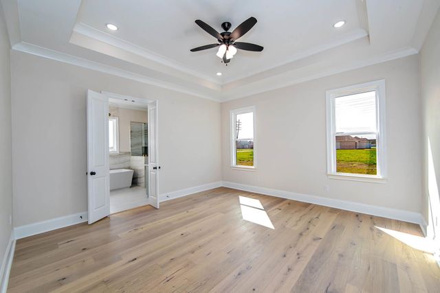 111 Stella Drive, Thibodaux, LA 70301