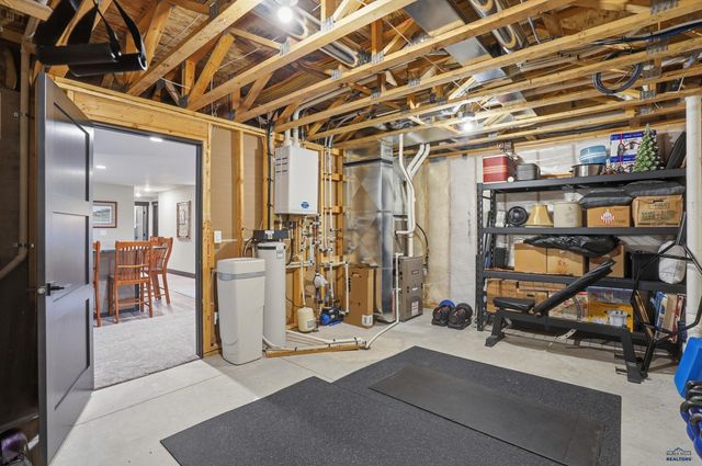 6621 GREEN MOUNTAIN CT, Spearfish, SD 57783