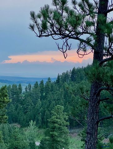 6621 GREEN MOUNTAIN CT, Spearfish, SD 57783