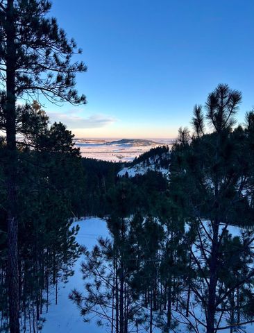 6621 GREEN MOUNTAIN CT, Spearfish, SD 57783