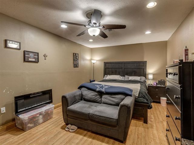 321 N Jefferson Avenue, Blanchard, OK 73010