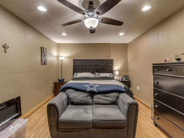 321 N Jefferson Avenue, Blanchard, OK 73010