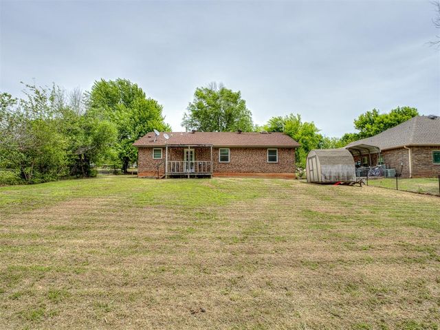 321 N Jefferson Avenue, Blanchard, OK 73010