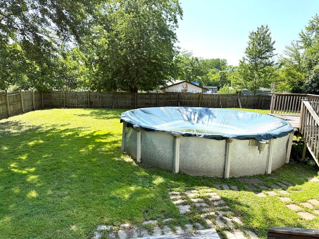 8400 S 84th Court, Hickory Hills, IL 60457