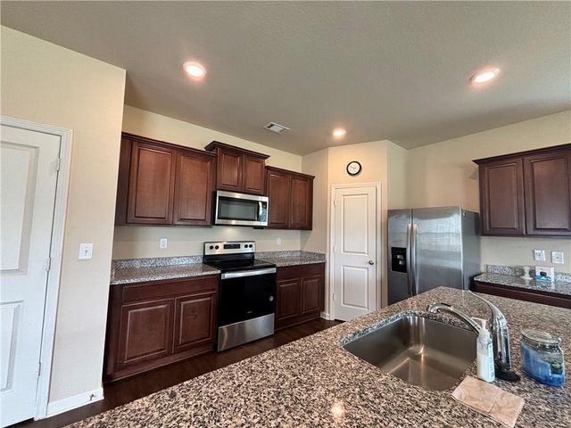 160 Innis Brook Circle, Cartersville, GA 30120