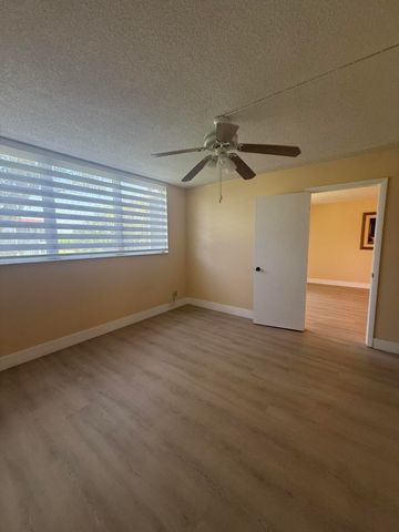 830 S HOLLYBROOK Drive 204, Pembroke Pines, FL 33025