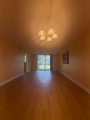 830 S HOLLYBROOK Drive 204, Pembroke Pines, FL 33025