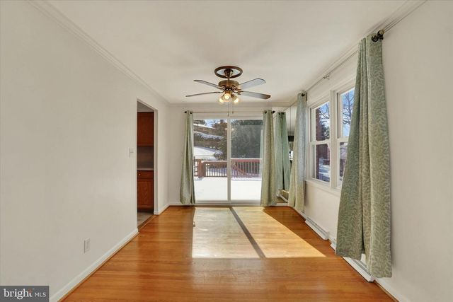 2670 RALEIGH DR, York, PA 17402