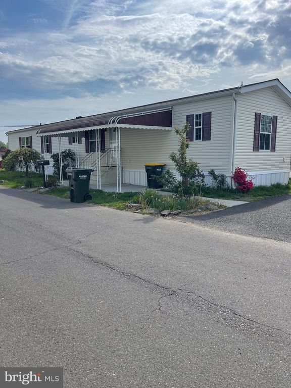 3549 IRIS AVE, Feasterville Trevose, PA 19053