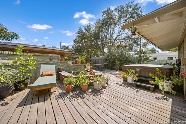 318 Northridge, San Antonio, TX 78209