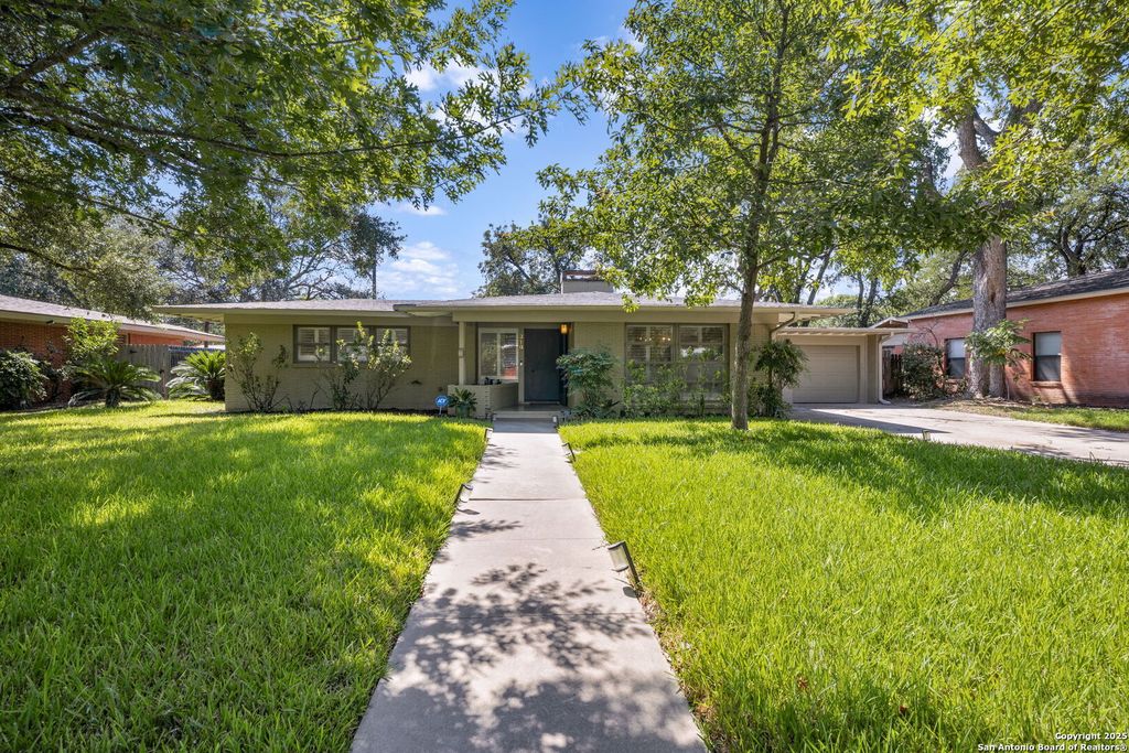 318 Northridge, San Antonio, TX 78209