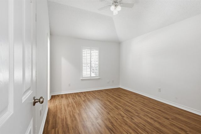 6806 Burning Bush, Sachse, TX 75048
