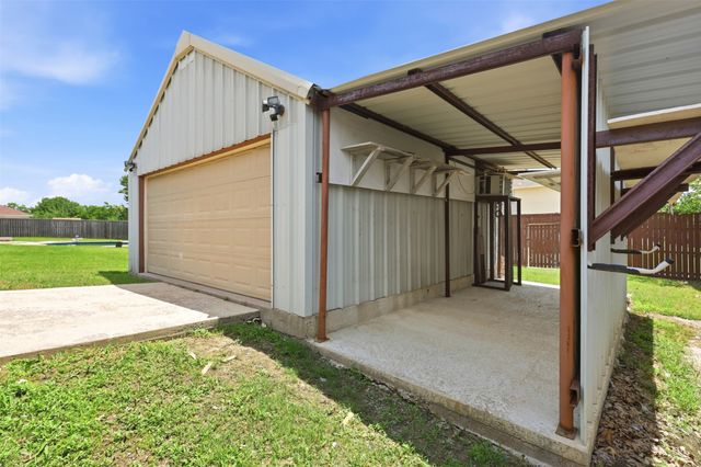 6806 Burning Bush, Sachse, TX 75048