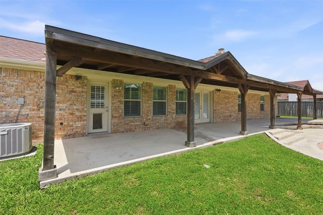 6806 Burning Bush, Sachse, TX 75048