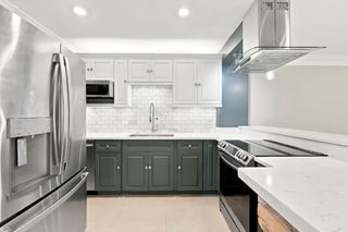 3017 N Oakland Forest Drive 102, Oakland Park, FL 33309