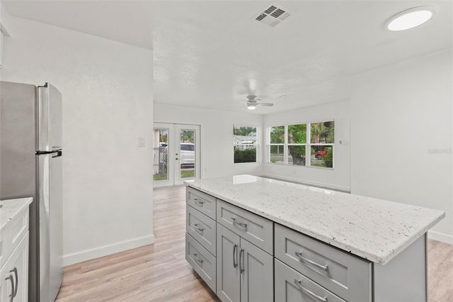 2827 16TH AVENUE S, St Petersburg, FL 33712