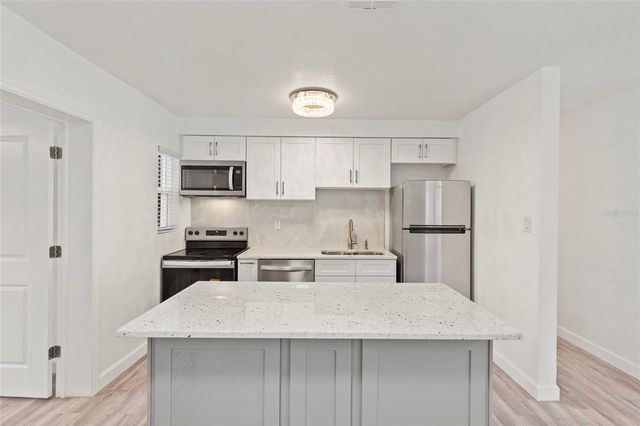 2827 16TH AVENUE S, St Petersburg, FL 33712