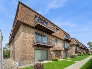 9604 Bianco Terrace C, Des Plaines, IL 60016