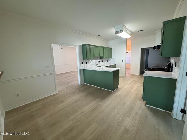 646 Koula Drive, Diamondhead, MS 39525