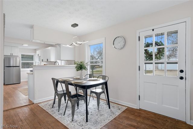 2313 23rd Street, Cuyahoga Falls, OH 44223