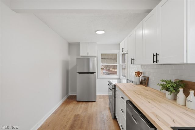 2313 23rd Street, Cuyahoga Falls, OH 44223