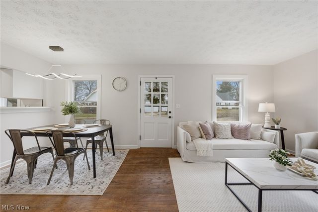 2313 23rd Street, Cuyahoga Falls, OH 44223