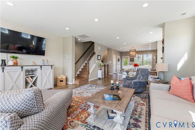 10414 Perennial Dr, Henrico, VA 23233