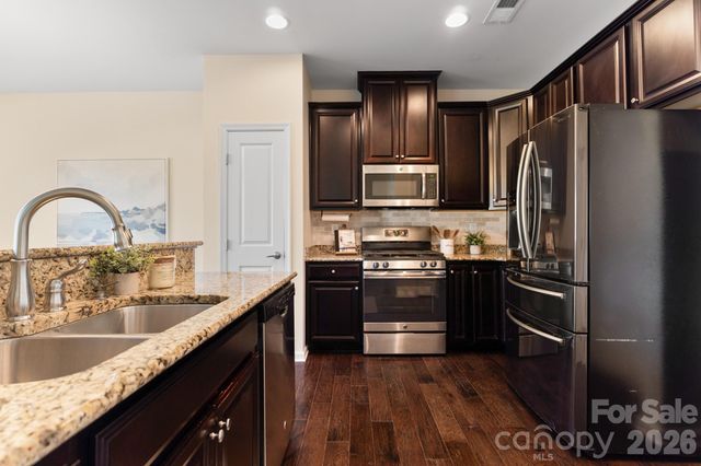 3525 Hornets Nest Way, Charlotte, NC 28208