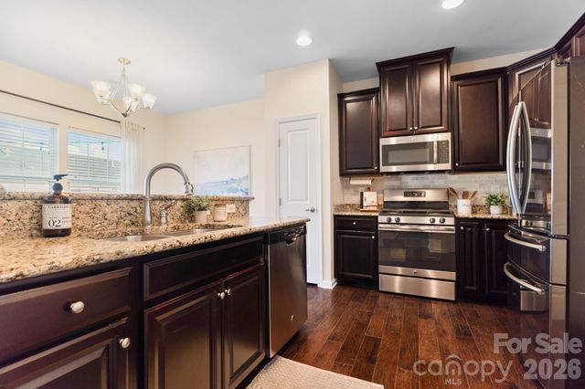 3525 Hornets Nest Way, Charlotte, NC 28208