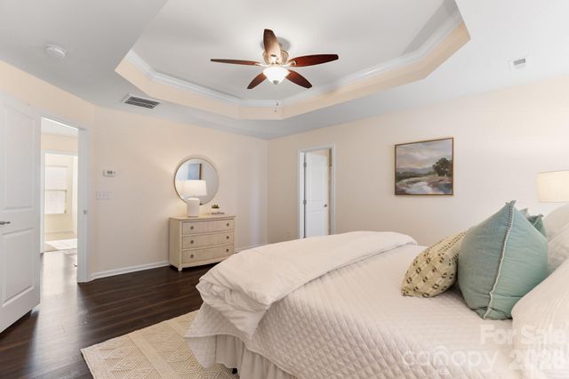 3525 Hornets Nest Way, Charlotte, NC 28208