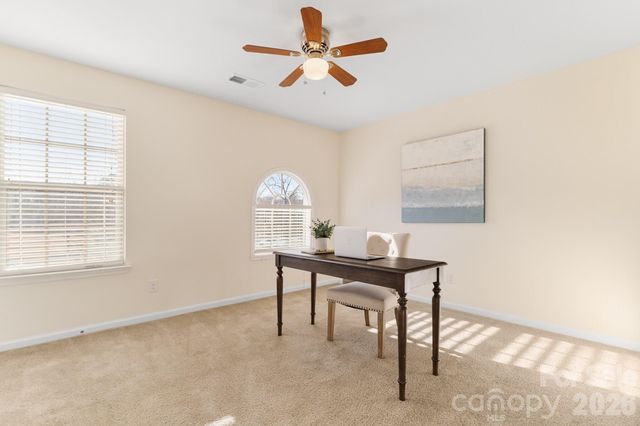 3525 Hornets Nest Way, Charlotte, NC 28208