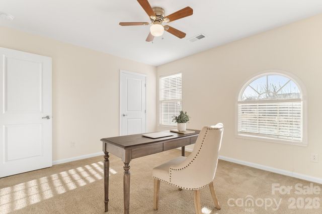 3525 Hornets Nest Way, Charlotte, NC 28208