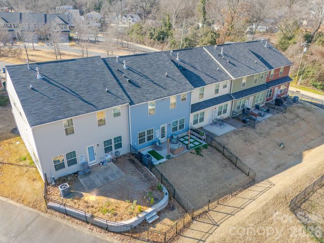 3525 Hornets Nest Way, Charlotte, NC 28208