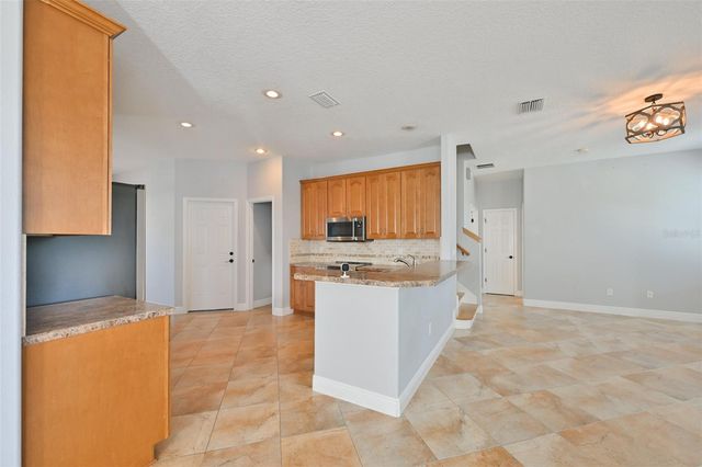 12206 CITRUS LEAF DRIVE, Gibsonton, FL 33534