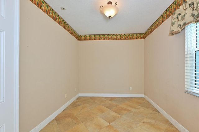 12206 CITRUS LEAF DRIVE, Gibsonton, FL 33534